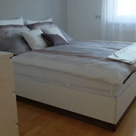 Elsa Apartment